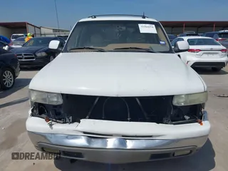 2004 Chevrolet Tahoe LT with VIN 1GNEC13Z94R117839, listed as a IAAI auction lot 42264254 with 230,597 mi miles and . Bid and sale history available at DreamBid. Image 13.