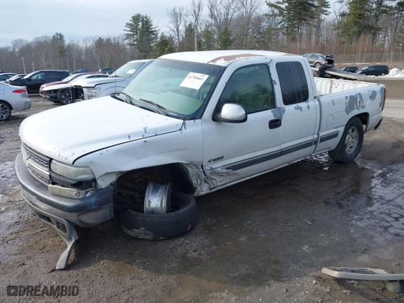 2001 Chevrolet Silverado 1500 LT with VIN 2GCEC19TX11144290, listed as a IAAI auction lot 41709661 with 405,583 mi miles. Bid and sale history available at carsss.com. Image 2.