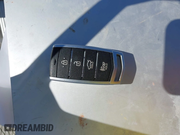2019 Genesis G70 Advanced with VIN KMTG54LE7KU030592, listed as a IAAI auction lot 41798773 with 81,271 mi miles and . Bid and sale history available at DreamBid. Image 11.