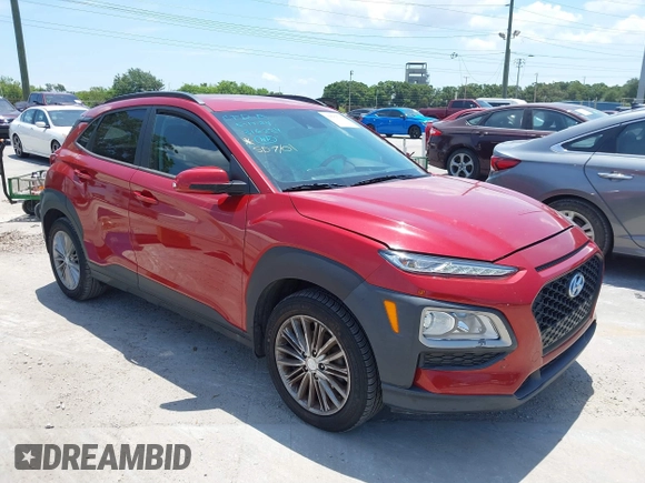 2021 Hyundai Kona SEL with VIN KM8K22AA8MU601480, listed as a IAAI auction lot 39589701 with 55,876 mi miles and . Bid and sale history available at carsss.com. Image 1.