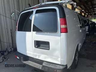 2014 Chevrolet Express Cargo с VIN 1GCSGAFX1E1201261, выставлен на аукционе IAAI как лот 42631263 с пробегом 88 356 миль миль и . История ставок и продаж доступна на DreamBid. Изображение 8.