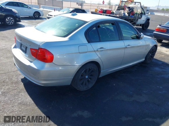 2011 BMW 3 Series 328i с VIN WBAPH5C57BA445776, выставлен на аукционе IAAI как лот 42397904 с пробегом 131 320 миль миль и . История ставок и продаж доступна на DreamBid. Изображение 4.