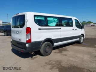 2022 Ford Transit Passenger Wagon XL with VIN 1FBAX2Y86NKA83763, listed as a IAAI auction lot 41858121 with 48,029 mi miles. Bid and sale history available at carsss.com. Image 4.