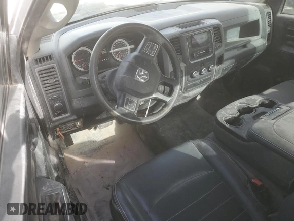 2018 Ram 1500 Tradesman z VIN 3C6JR7DG2JG322475, wystawiony jako Copart lot #47299175 z przebiegiem 65 099 mil mil oraz Szkoda całkowita • Salvage title. Historia ofert i sprzedaży dostępna na DreamBid. Obrazek 8.
