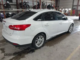 2017 Ford Focus SE с VIN 1FADP3F21HL303635, выставлен на аукционе IAAI как лот 42423956 с пробегом 87 952 миль миль и . История ставок и продаж доступна на DreamBid. Изображение 4.