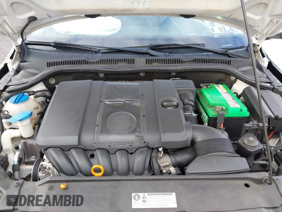2011 Volkswagen Jetta SE с VIN 3VWBZ7AJ2BM395052, выставлен на аукционе IAAI как лот 42333569 с пробегом 148 986 миль миль и . История ставок и продаж доступна на DreamBid. Изображение 10.