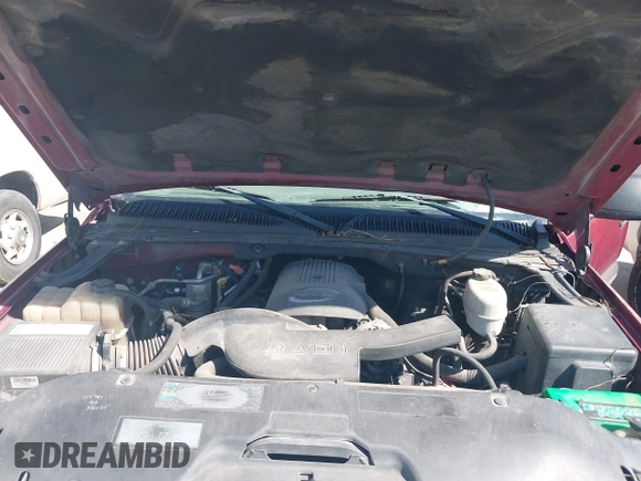 2005 Chevrolet Tahoe LT with VIN 1GNEC13TX5J210767, listed as a IAAI auction lot 42520436 with 528,704 mi miles and . Bid and sale history available at DreamBid. Image 10.