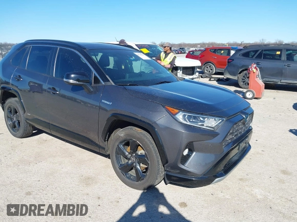 2021 Toyota RAV4 Hybrid XSE with VIN 4T3E6RFV5MU057078, listed as a IAAI auction lot 41718381 with 65,797 mi miles. Bid and sale history available at carsss.com. Image 1.