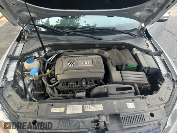 2014 Volkswagen Passat Wolfsburg Edition с VIN 1VWAT7A34EC065367, выставлен на аукционе Copart как лот 60574015 с пробегом 85 800 миль миль и Чистый • Clean title. История ставок и продаж доступна на DreamBid. Изображение 7.