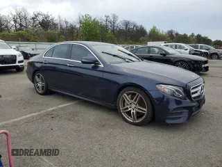 2017 Mercedes-Benz E 300 Luxury z VIN WDDZF4KB3HA076755, wystawiony jako Copart lot #56703125 z przebiegiem Nie podano mil oraz Czysty tytuł • Clean title. Historia ofert i sprzedaży dostępna na DreamBid. Obrazek 4.
