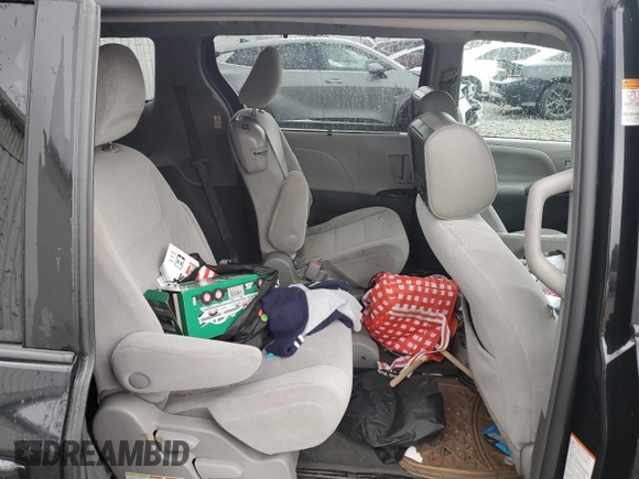 2017 Toyota Sienna LE Auto Access Seat with VIN 5TDKZ3DC9HS771019, listed as a Copart auction lot 45153325 with 113,210 mi miles and Salvage Title. Bid and sale history available at carsss.com. Image 10.