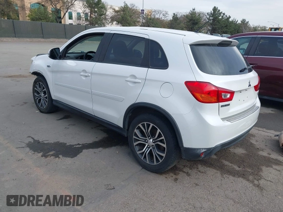 2016 Mitsubishi Outlander Sport 2.4 SE with VIN JA4AP3AW3GZ047124, listed as a IAAI auction lot 41731316 with 146,769 mi miles. Bid and sale history available at carsss.com. Image 3.