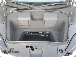 2020 Audi R8 Spyder performance z VIN WUA4BCFX3L7901606, wystawiony jako Copart lot #86108444 z przebiegiem 3 669 mil mil oraz Nie do naprawy • Non repairable. Historia ofert i sprzedaży dostępna na DreamBid. Obrazek 11.