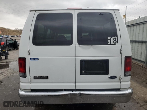 2006 Ford Econoline Passenger XL with VIN 1FBNE31L26DA19530, listed as a Copart auction lot 52019385 with 178,722 mi miles and Salvage Title. Bid and sale history available at carsss.com. Image 6.