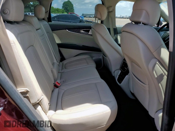 2019 Lincoln Nautilus Reserve with VIN 2LMPJ6LP7KBL61802, listed as a Copart auction lot 64099465 with 57,222 mi miles and Salvage title. Bid and sale history available at DreamBid. Image 11.