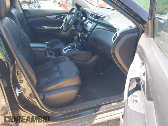 2016 Nissan Rogue SL with VIN 5N1AT2MV5GC785553, listed as a IAAI auction lot 42022397 with 181,026 mi miles and . Bid and sale history available at DreamBid. Image 5.
