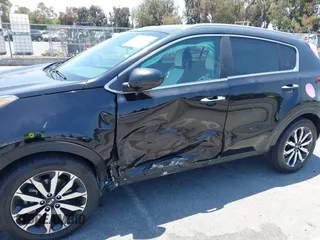 2017 Kia Sportage EX z VIN KNDPN3AC1H7242955, wystawiony jako IAAI lot #42473072 z przebiegiem 112 038 mil mil oraz . Historia ofert i sprzedaży dostępna na DreamBid. Obrazek 6.