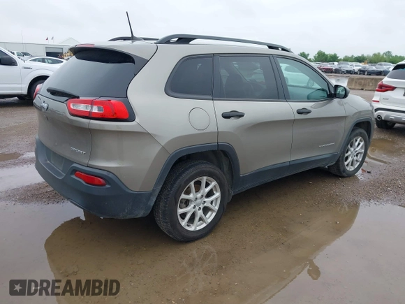 2017 Jeep Cherokee Altitude with VIN 1C4PJLABXHW613975, listed as a IAAI auction lot 42122784 with 101,626 mi miles and . Bid and sale history available at DreamBid. Image 4.