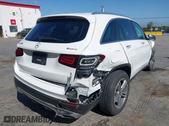 2021 Mercedes-Benz GLC 300 z VIN W1N0G8EB1MF885549, wystawiony jako IAAI lot #42086468 z przebiegiem 45 465 mil mil oraz . Historia ofert i sprzedaży dostępna na DreamBid. Obrazek 4.
