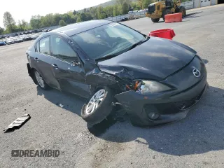 2012 Mazda 3 i Touring z VIN JM1BL1V80C1656041, wystawiony jako Copart lot #55286495 z przebiegiem 83 041 mil mil oraz Szkoda całkowita • Salvage title. Historia ofert i sprzedaży dostępna na DreamBid. Obrazek 4.