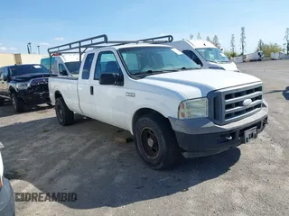2005 Ford Super Duty F-250 XL with VIN 1FTSX20515EB09203, listed as a IAAI auction lot 41849426 with 179,296 mi miles. Bid and sale history available at carsss.com. Image 1.