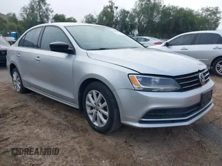 2015 Volkswagen Jetta Sport with VIN 3VWD17AJ5FM307746, listed as a IAAI auction lot 41506413 with 113,297 mi miles and . Bid and sale history available at DreamBid. Image 1.
