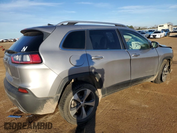 2021 Jeep Cherokee Limited z VIN 1C4PJLDX1MD183475, wystawiony jako Copart lot #88895655 z przebiegiem Nie podano mil oraz Szkoda całkowita • Salvage title. Historia ofert i sprzedaży dostępna na DreamBid. Obrazek 3.