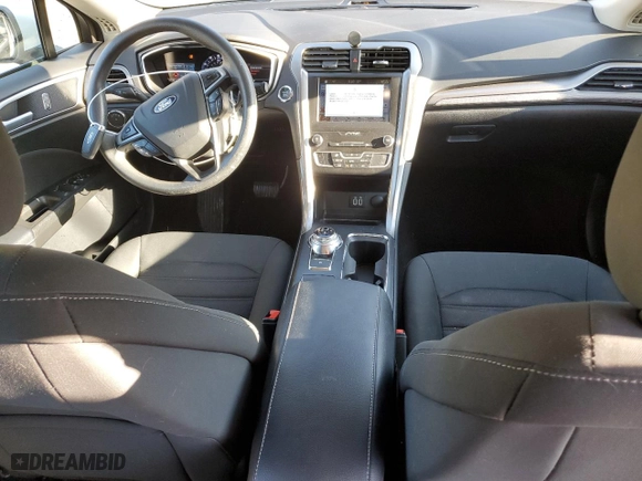 2019 Ford Fusion SE with VIN 3FA6P0HDXKR128817, listed as a Copart auction lot 42711565 with 37,169 mi miles and Salvage Title. Bid and sale history available at carsss.com. Image 8.