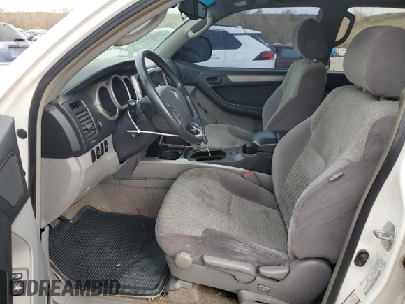2004 Toyota 4Runner SR5 with VIN JTEBU14R340025309, listed as a Copart auction lot 53566625 with 210,629 mi miles and Clean title. Bid and sale history available at DreamBid. Image 7.