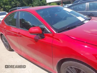 2025 Toyota Camry LE z VIN 4T1DAACK9SU100106, wystawiony jako IAAI lot #42390449 z przebiegiem 8 343 mil mil oraz . Historia ofert i sprzedaży dostępna na DreamBid. Obrazek 13.