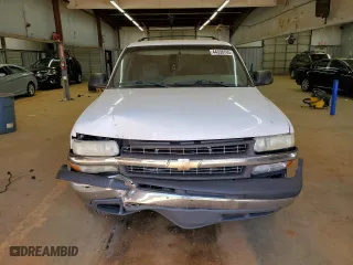 2003 Chevrolet Tahoe LS with VIN 1GNEC13V33R281647, listed as a Copart auction lot 44338795 with 345,627 mi miles and Salvage Title. Bid and sale history available at carsss.com. Image 5.