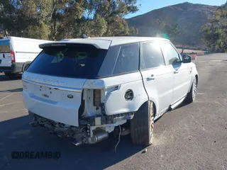 2016 Land Rover Range Rover Sport HSE z VIN SALWR2VF7GA567330, wystawiony jako IAAI lot #41058742 z przebiegiem 27 088 mil mil oraz . Historia ofert i sprzedaży dostępna na DreamBid. Obrazek 4.