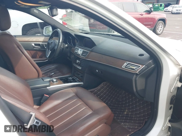 2014 Mercedes-Benz E 350 Sport с VIN WDDHF5KB1EA839711, выставлен на аукционе IAAI как лот 42130198 с пробегом 141 524 миль миль и . История ставок и продаж доступна на DreamBid. Изображение 5.