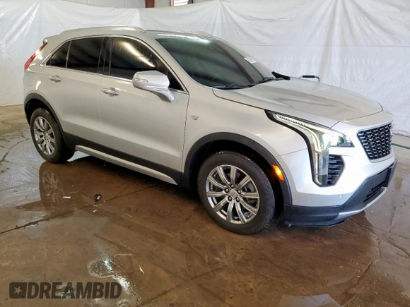 2022 Cadillac XT4 FWD Premium Luxury with VIN 1GYFZCR47NF100232, listed as a Copart auction lot 54520405 with 68,819 mi miles and Clean title. Bid and sale history available at DreamBid. Image 4.