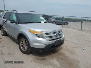 2012 Ford Explorer XLT z VIN 1FMHK7D84CGA53376, wystawiony jako IAAI lot #42050839 z przebiegiem 204 314 mil mil oraz . Historia ofert i sprzedaży dostępna na DreamBid. Obrazek 1.
