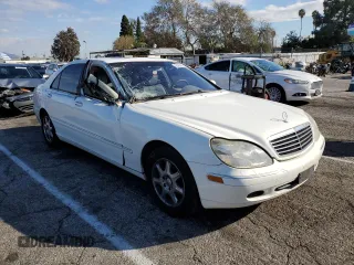 2002 Mercedes-Benz S-Class 4.3L with VIN WDBNG70J82A237141, listed as a Copart auction lot 42193475 with 247,858 mi miles and Salvage Title. Bid and sale history available at carsss.com. Image 4.