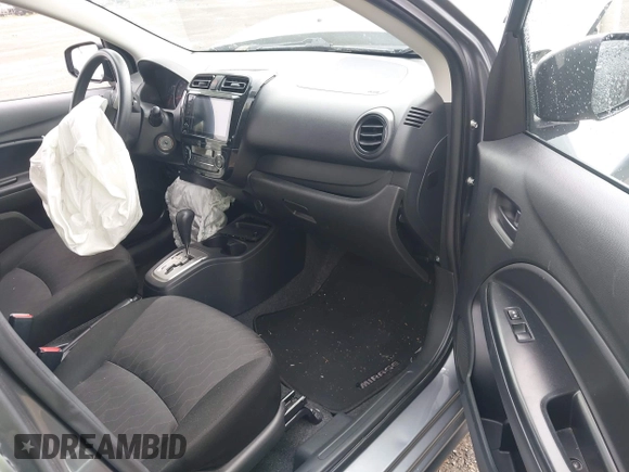 2021 Mitsubishi Mirage ES z VIN ML32AUHJ5MH014447, wystawiony jako IAAI lot #42429043 z przebiegiem 54 147 mil mil oraz . Historia ofert i sprzedaży dostępna na DreamBid. Obrazek 5.