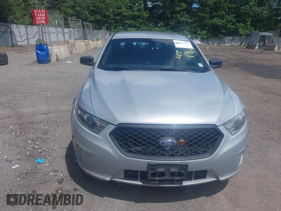 2017 Ford Police Interceptor with VIN 1FAHP2MK0HG111257, listed as a IAAI auction lot 42731936 with 139,101 mi miles and . Bid and sale history available at DreamBid. Image 12.
