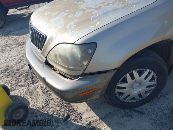 1999 Lexus RX 300 z VIN JT6GF10U8X0015207, wystawiony jako IAAI lot #42133074 z przebiegiem 230 216 mil mil oraz . Historia ofert i sprzedaży dostępna na DreamBid. Obrazek 6.
