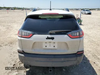 2019 Jeep Cherokee Latitude Plus with VIN 1C4PJLLX5KD392622, listed as a Copart auction lot 50386515 with 111,787 mi miles and Salvage Title. Bid and sale history available at carsss.com. Image 6.