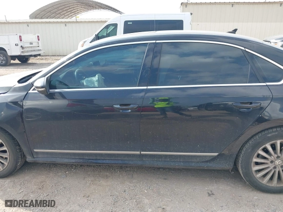 2017 Volkswagen Passat 1.8T SE with VIN 1VWBT7A3XHC030504, listed as a IAAI auction lot 41931494 with 43,781 mi miles. Bid and sale history available at carsss.com. Image 14.