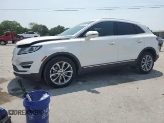 2019 Lincoln MKC Select z VIN 5LMCJ2C9XKUL01878, wystawiony jako Copart lot #60434995 z przebiegiem 88 168 mil mil oraz Szkoda całkowita • Salvage title. Historia ofert i sprzedaży dostępna na DreamBid. Obrazek 1.