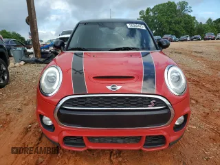 2015 MINI Hardtop 4 Door S z VIN WMWXU3C5XF2B56037, wystawiony jako Copart lot #56588425 z przebiegiem 149 210 mil mil oraz Szkoda całkowita • Salvage title. Historia ofert i sprzedaży dostępna na DreamBid. Obrazek 5.