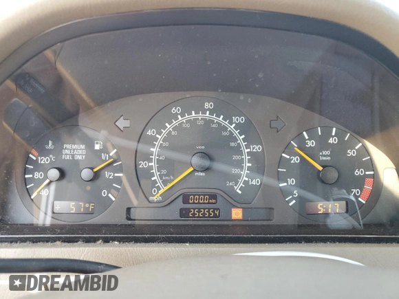 1998 Mercedes-Benz C 230/260/280/320 with VIN WDBHA23G0WA629568, listed as a Copart auction lot 43560945 with 252,554 mi miles and Salvage Title. Bid and sale history available at carsss.com. Image 9.