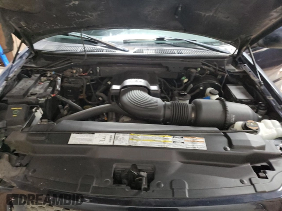 2001 Ford F-150 XL with VIN 2FTRF18W01CA00532, listed as a Copart auction lot 58328095 with 35,573 mi miles and Clean title. Bid and sale history available at DreamBid. Image 11.