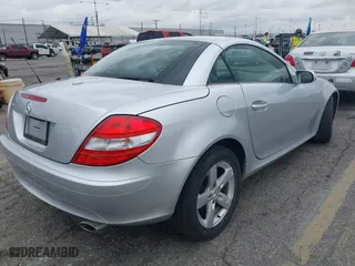 2006 Mercedes-Benz SLK-Class 3.0L with VIN WDBWK54F26F130107, listed as a IAAI auction lot 42067876 with 167,518 mi miles. Bid and sale history available at carsss.com. Image 4.