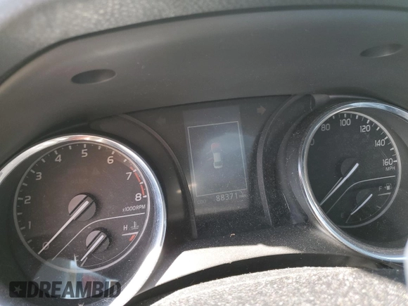 2020 Toyota Camry SE z VIN 4T1M11AK4LU906763, wystawiony jako Copart lot #53023285 z przebiegiem 88 371 mil mil oraz Szkoda całkowita • Salvage title. Historia ofert i sprzedaży dostępna na DreamBid. Obrazek 9.