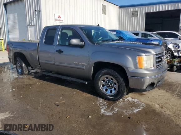 2008 GMC Sierra 1500 Work Truck z VIN 1GTEC19C88Z178603, wystawiony jako Copart lot #87082794 z przebiegiem 248 983 mil mil oraz Szkoda całkowita • Salvage title. Historia ofert i sprzedaży dostępna na DreamBid. Obrazek 4.