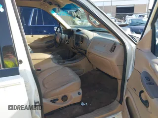 1999 Ford Expedition XLT with VIN 1FMRU1761XLA56030, listed as a IAAI auction lot 42703533 with Not provided miles and . Bid and sale history available at DreamBid. Image 5.
