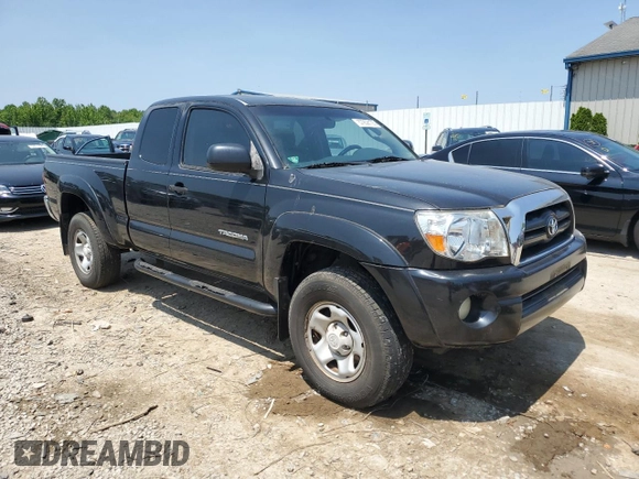 2005 Toyota Tacoma PreRunner z VIN 5TETU62N85Z040024, wystawiony jako Copart lot #57858105 z przebiegiem 199 515 mil mil oraz Czysty tytuł • Clean title. Historia ofert i sprzedaży dostępna na DreamBid. Obrazek 4.